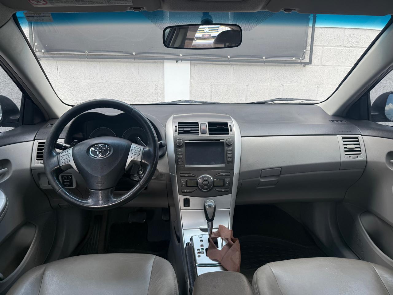 COROLLA XEI - Image 2