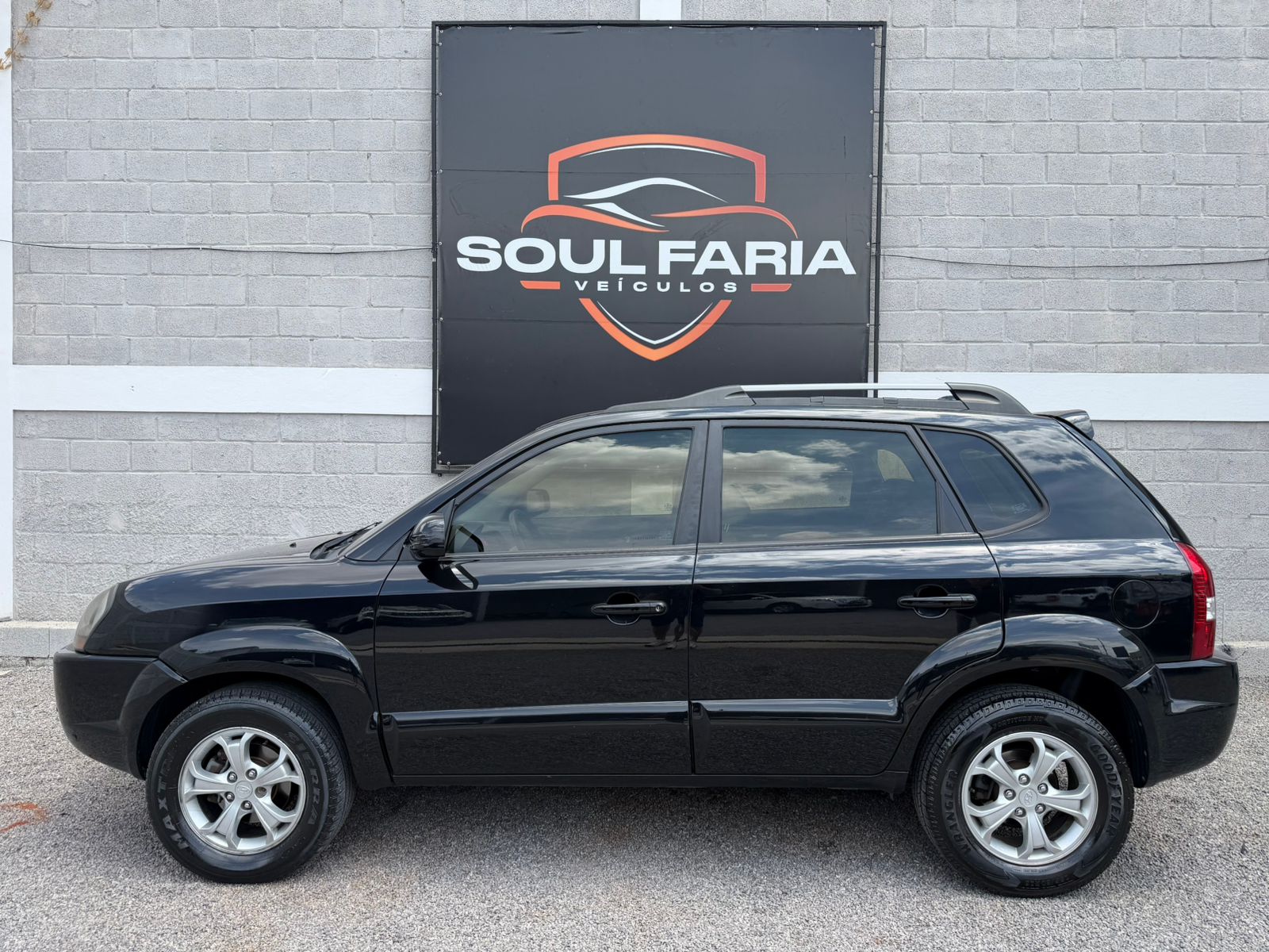 TUCSON GLSB - Image 7