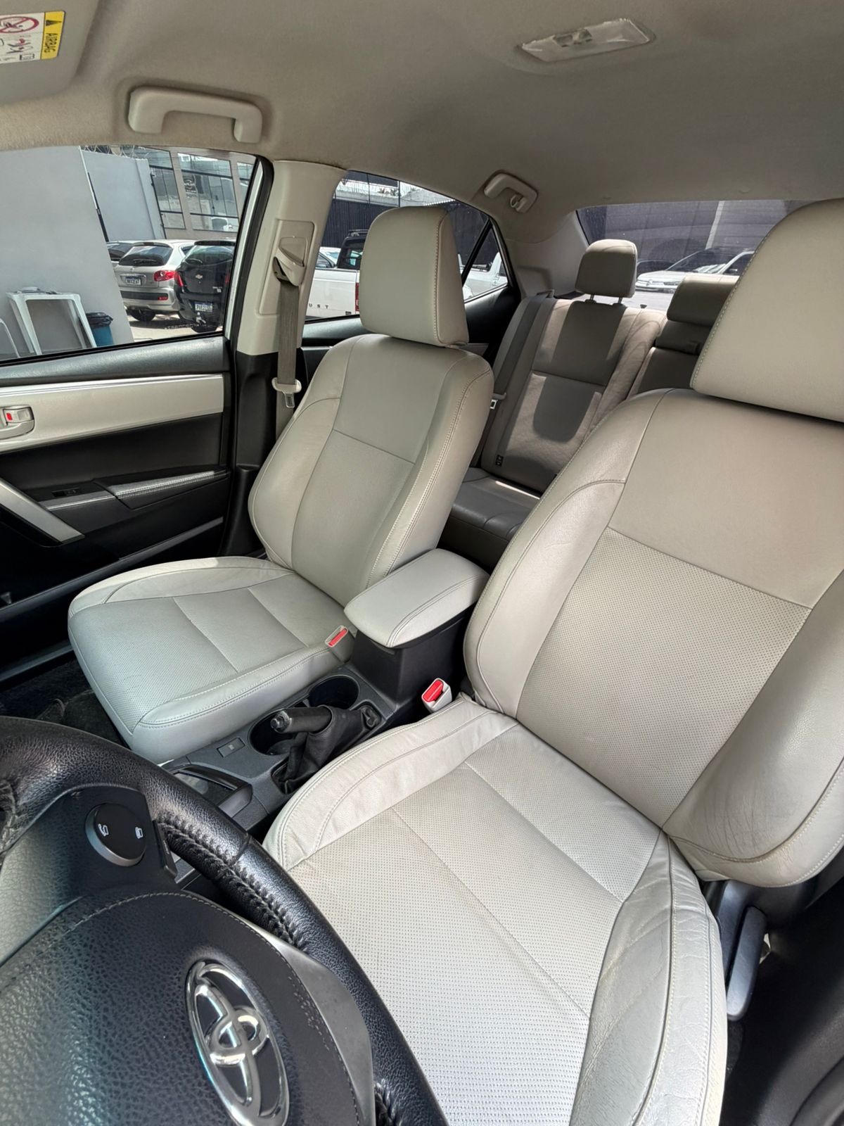 COROLLA XEI - Image 3